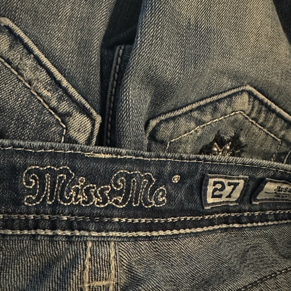 Miss Me rigged jeans size 27 - Picture 9 of 11
